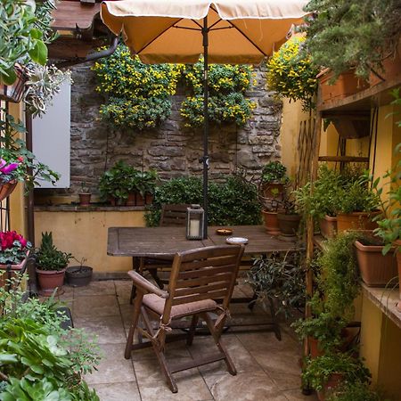 Residenza Fra Le Torri - Charme & Art Gallery Home Ареццо Экстерьер фото