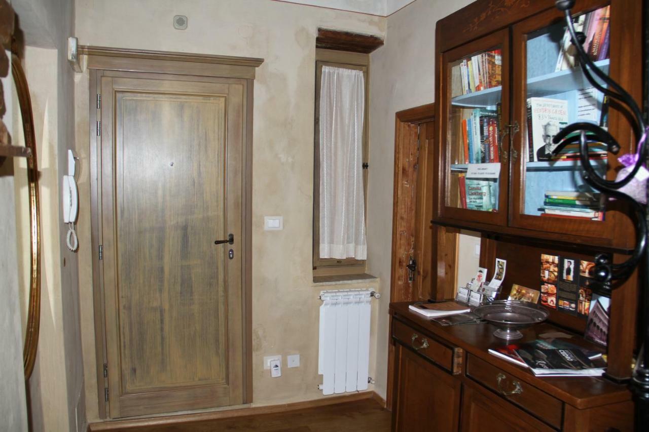 Residenza Fra Le Torri - Charme & Art Gallery Home Ареццо Экстерьер фото